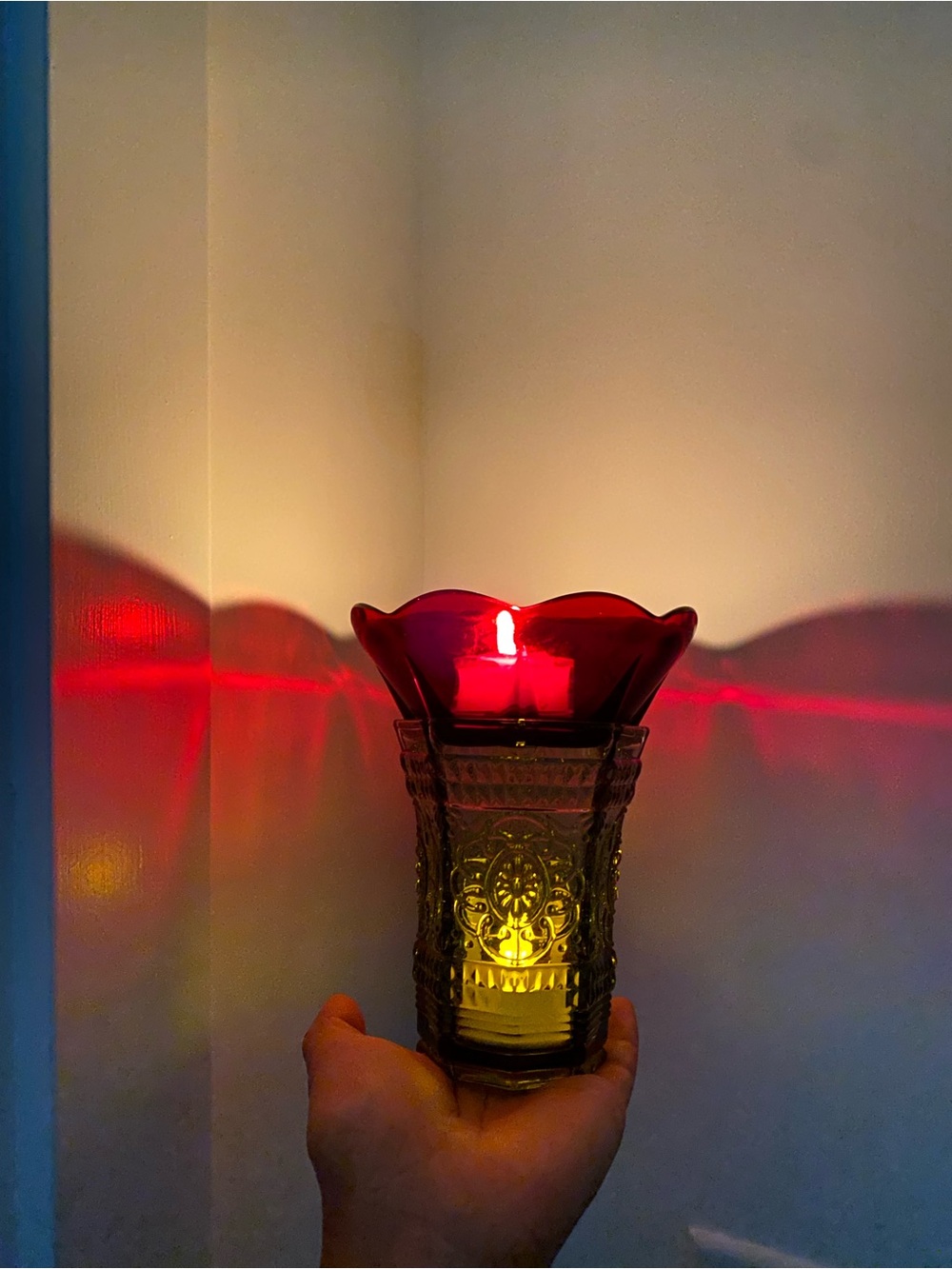 Flower shape vintage-inspired fairy lamp / candle holder - hand assembled